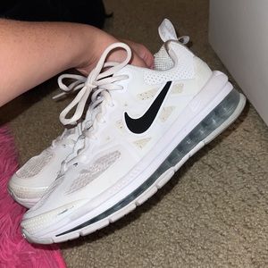 Nike airmax genome women’s size 7.5 sneakers